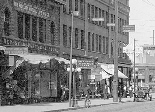 West side of Broadway, 1911