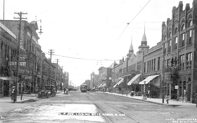 NP Avenue in 1909. 